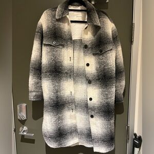 Aritzia Wilfred Free The Ganna Long Shirt Jacket